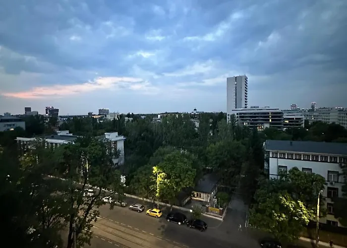 5 Stele Apartament Bucureşti