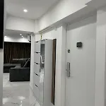Apartament 5 Stele Bucureşti