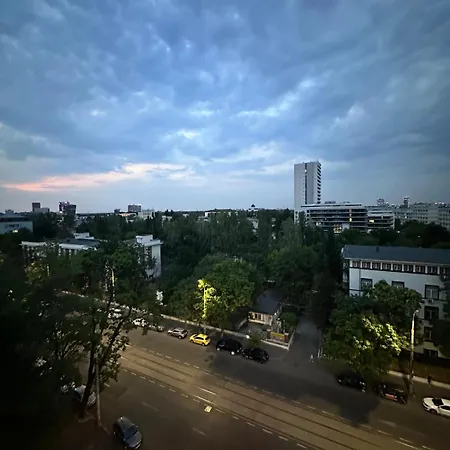 5 Stele Apartamento Bucarest